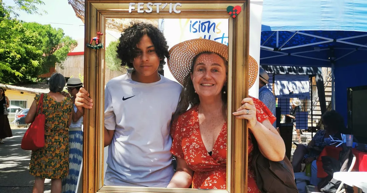 Sophie Lalanne et son fils Siloé au FEST'IC, premier festival international de l'intelligence collective à Aix-en-Provence